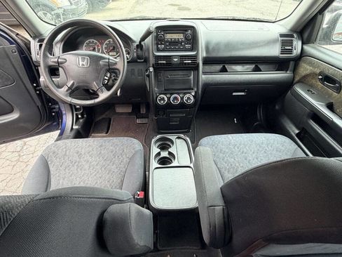 Used 2005 Honda CR-V LX image 7