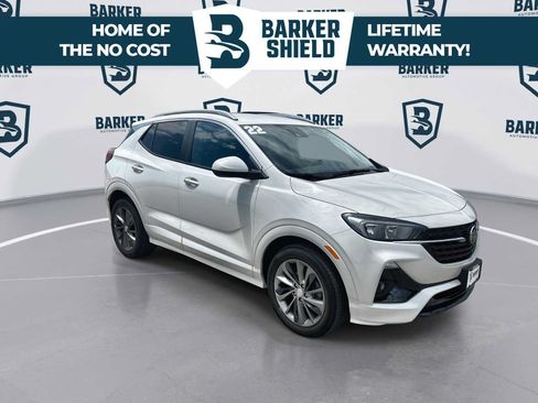 Used 2022 Buick Encore GX Preferred w/ Sport Touring Package FWD image 2