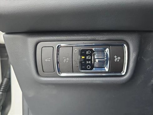 Used 2025 Lincoln Aviator AWD w/ Equipment Group 101A image 24
