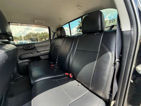 Used 2018 Toyota Tacoma SR w/ SR Convenience Package AWD/4WD image 21