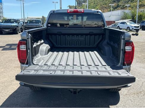 New 2026 GMC Canyon Denali AWD/4WD image 31