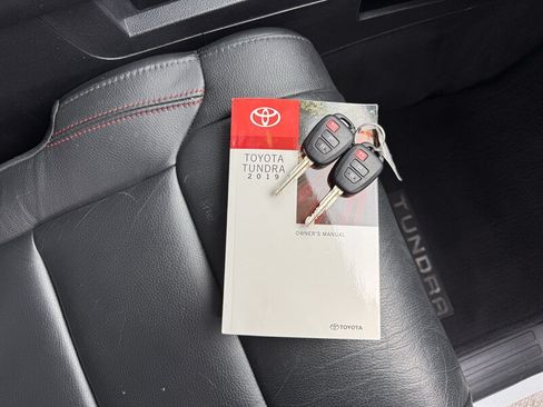 Used 2019 Toyota Tundra TRD Pro AWD/4WD image 32