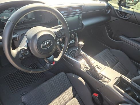 Used 2025 Toyota GR86 w/ Performance Package image 15