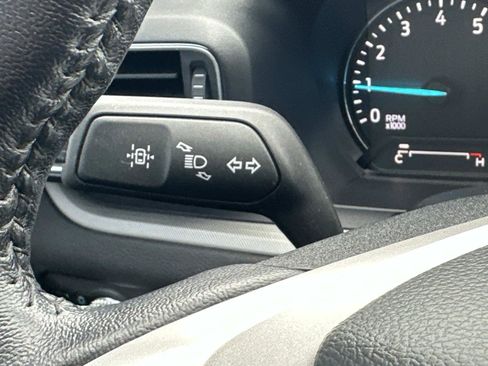 Used 2023 Ford Explorer XLT w/ Equipment Group 202A AWD/4WD image 26