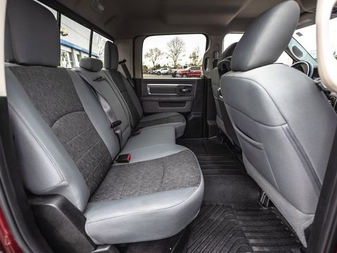 Used 2019 RAM 1500 Big Horn image 38