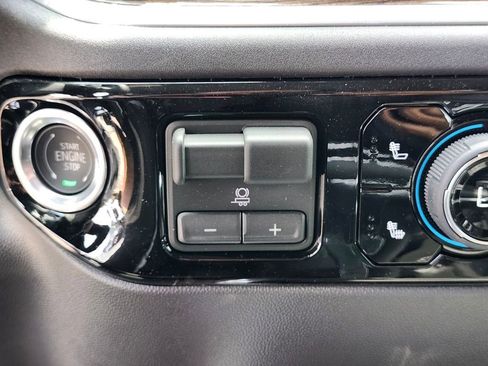 New 2026 Chevrolet Silverado 1500 LT Trail Boss w/ Convenience Package II AWD/4WD image 23