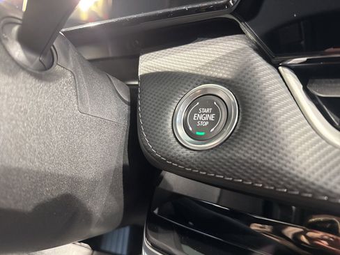 New 2026 Chevrolet Equinox LT image 26