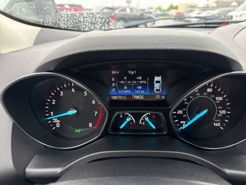 Used 2018 Ford Escape Titanium FWD image 16