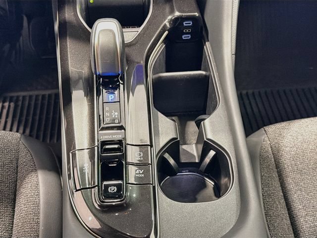 Certified 2024 Toyota Crown AWD/4WD image 14