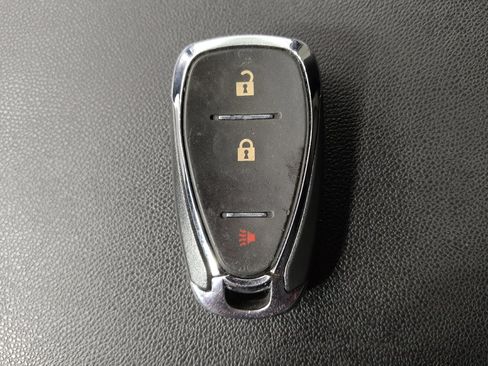 Used 2021 Chevrolet Equinox LS w/ LS Convenience Package image 32