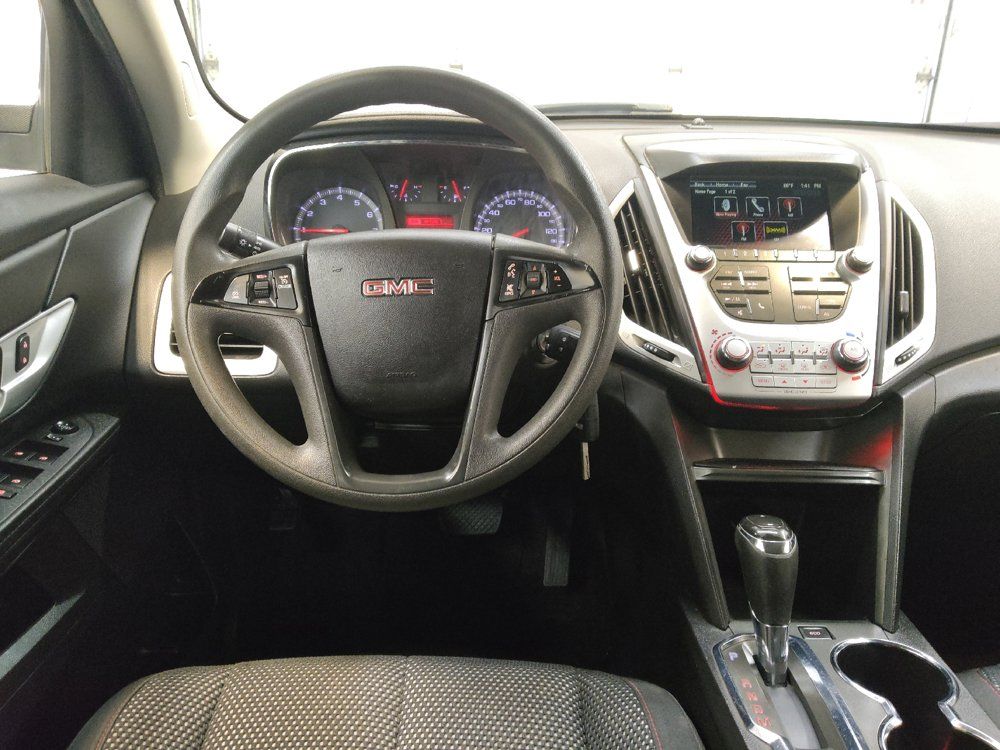 Used 2017 GMC Terrain SLE FWD image 22