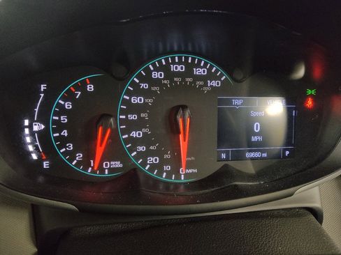 Used 2020 Chevrolet Sonic LT FWD image 23