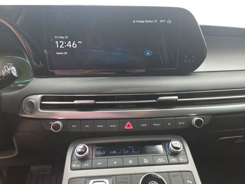 Used 2025 Hyundai Palisade SEL FWD image 10