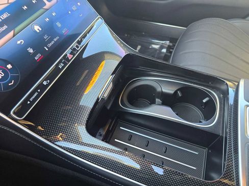 Certified 2022 Mercedes-Benz S 500 4MATIC image 31