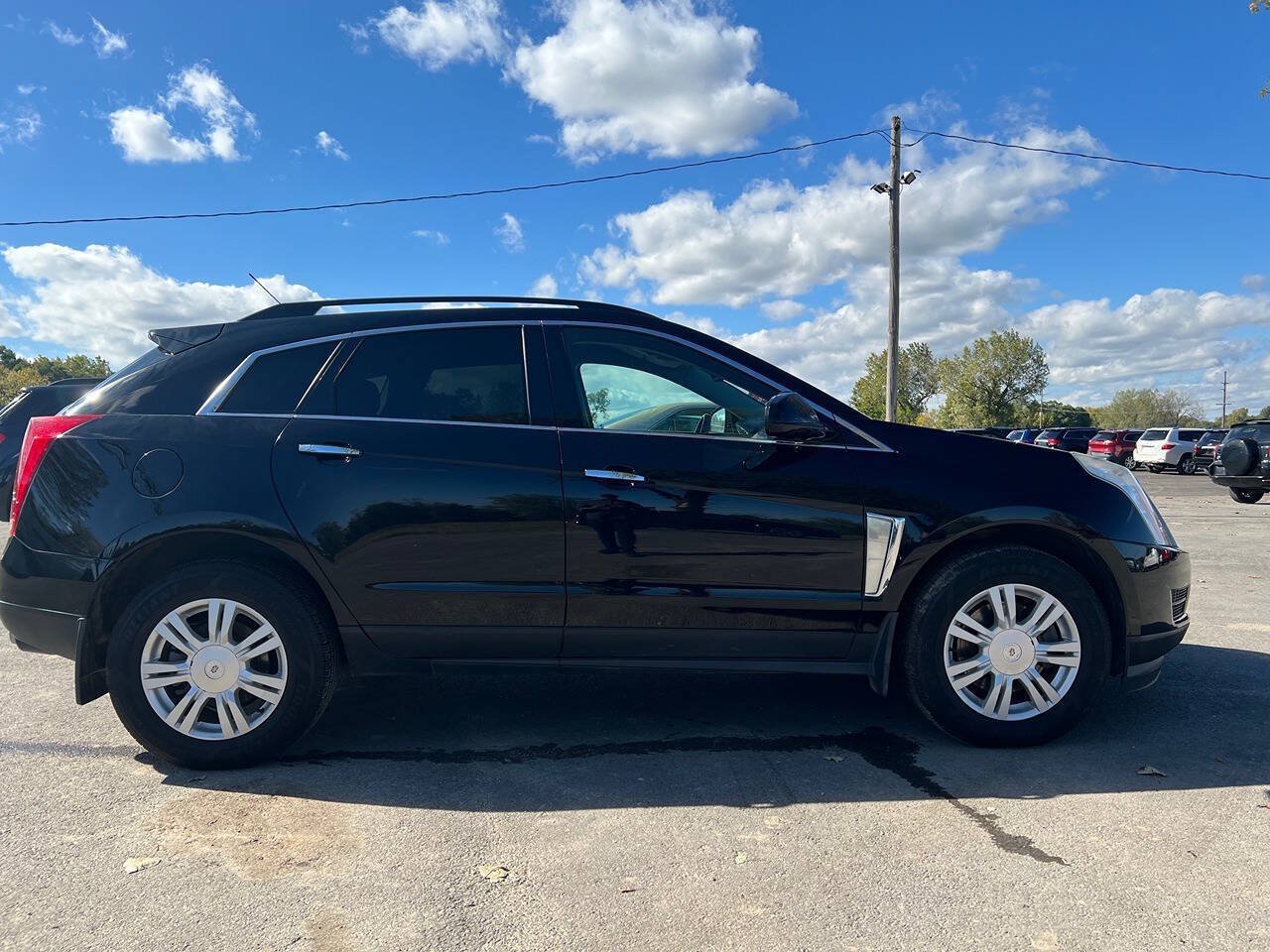 Used 2015 Cadillac SRX FWD image 5