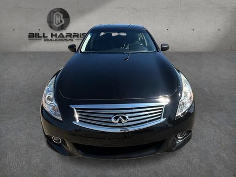 Used 2015 INFINITI Q40 AWD w/ Moonroof Package image 2