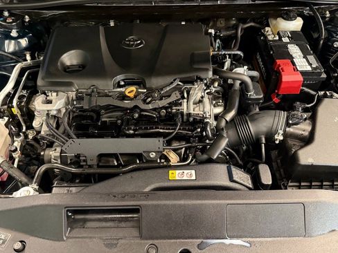 Used 2019 Toyota Camry SE image 22
