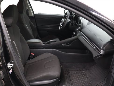 Used 2021 Hyundai Elantra SEL FWD image 21