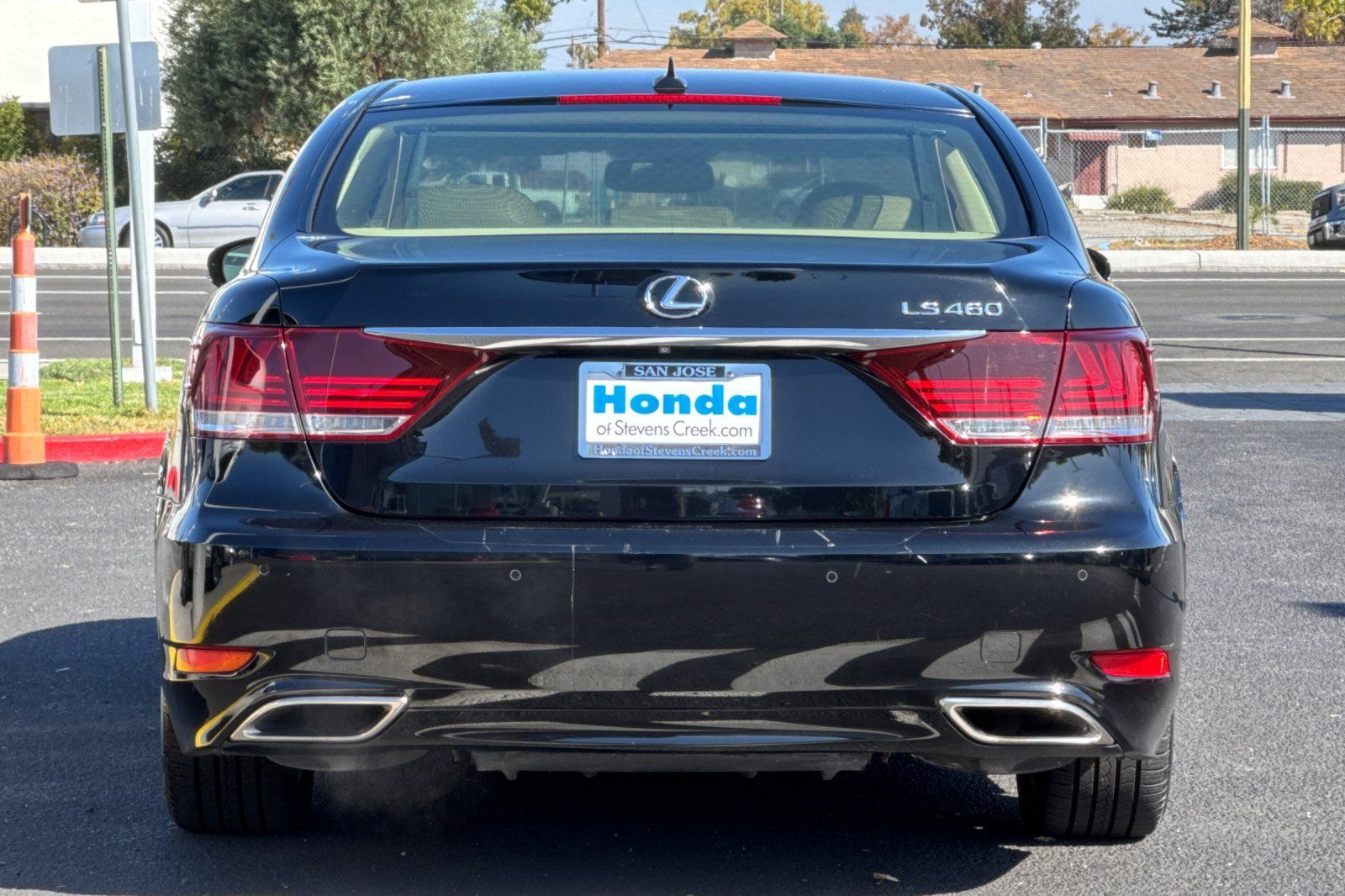 Used 2013 Lexus LS 460 w/ Comfort Pkg RWD image 10