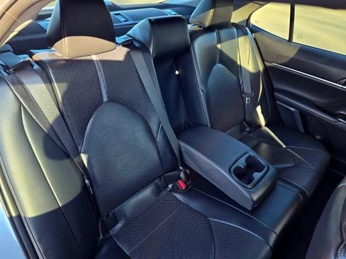 Used 2022 Toyota Camry XLE w/ Navigation Package image 31