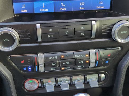 Used 2022 Ford Mustang Premium image 26