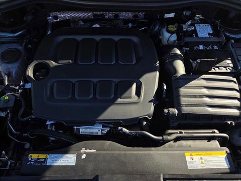 New 2025 Volkswagen Tiguan S image 16