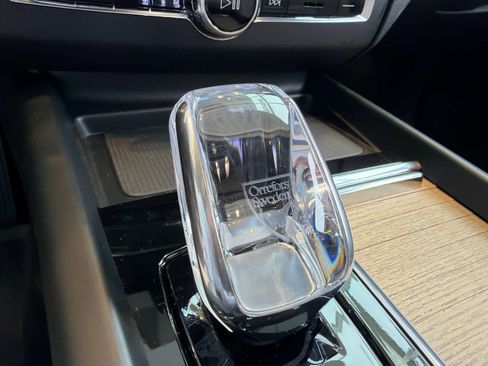 New 2026 Volvo XC60 B5 Plus w/ Protection Package Premier image 17