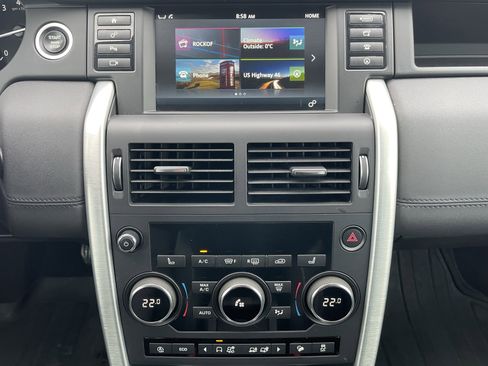 Used 2019 Land Rover Discovery Sport HSE image 19