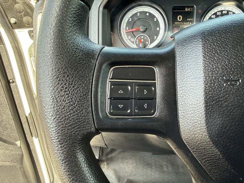 Used 2014 RAM 2500 Tradesman w/ Power & Remote Entry Group image 14