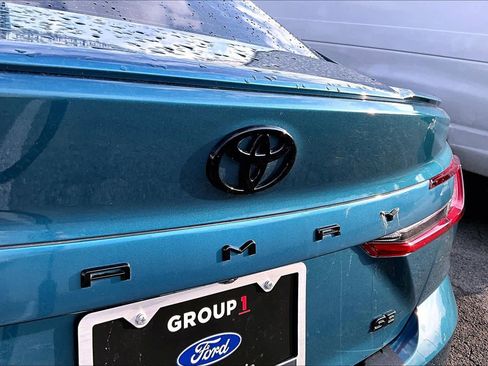 Used 2025 Toyota Camry SE image 10