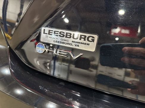 Used 2025 Toyota Camry XSE image 11