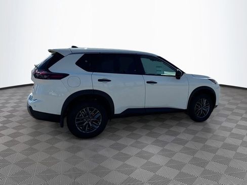 Certified 2026 Nissan Rogue S FWD image 6