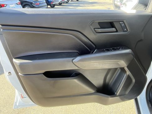 Used 2023 Chevrolet Colorado W/T RWD image 19