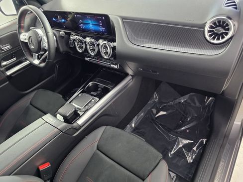 Certified 2023 Mercedes-Benz GLA 250 image 29
