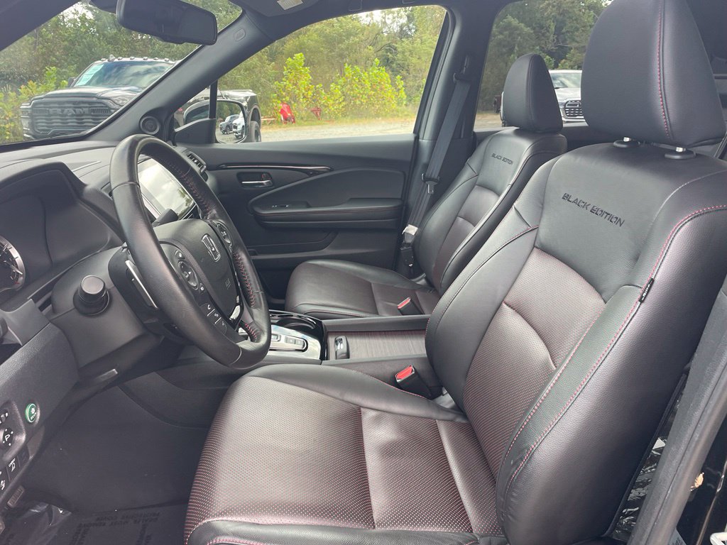 Used 2020 Honda Ridgeline Black Edition image 2