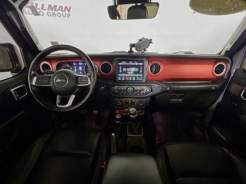 Used 2019 Jeep Wrangler Unlimited Rubicon AWD/4WD image 25