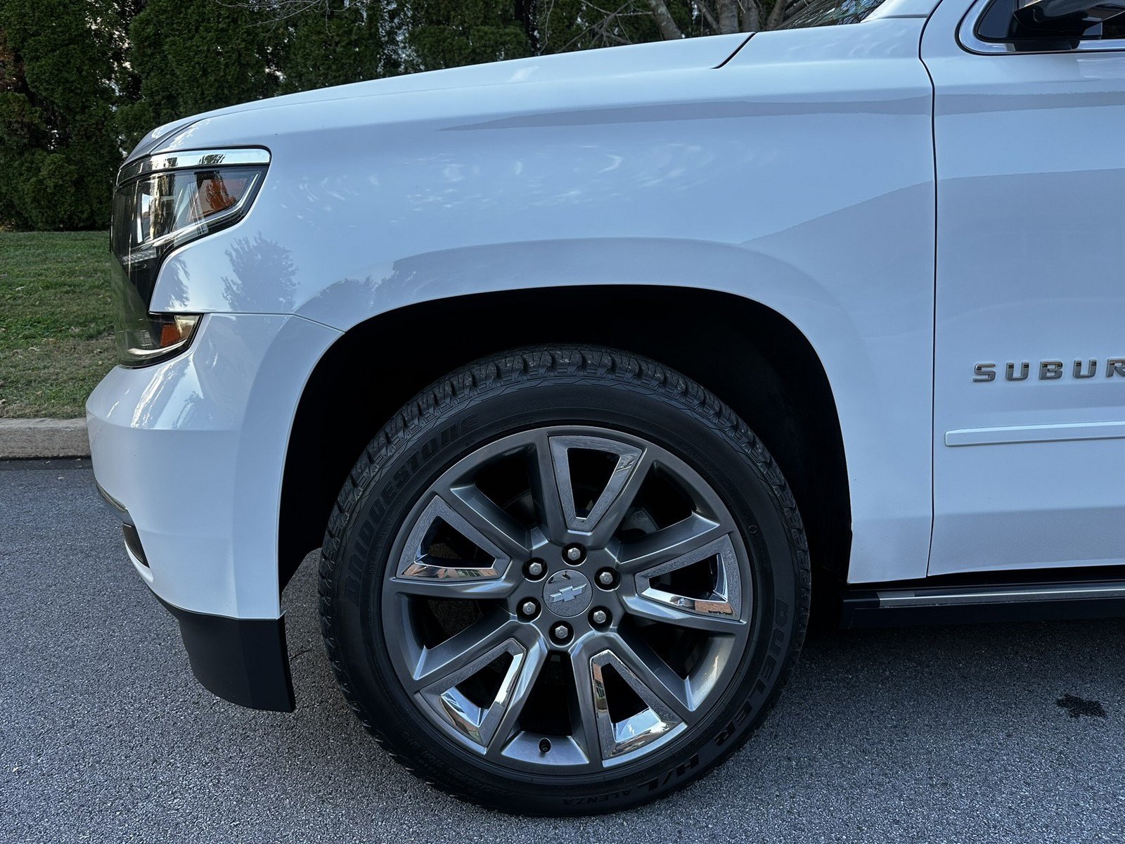 Used 2018 Chevrolet Suburban Premier AWD/4WD image 63