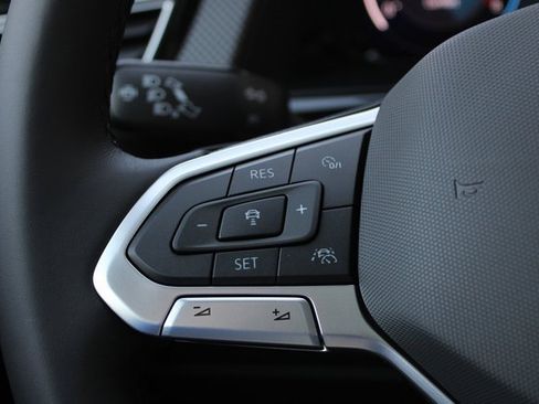 New 2025 Volkswagen Atlas Cross Sport SEL R-Line image 10