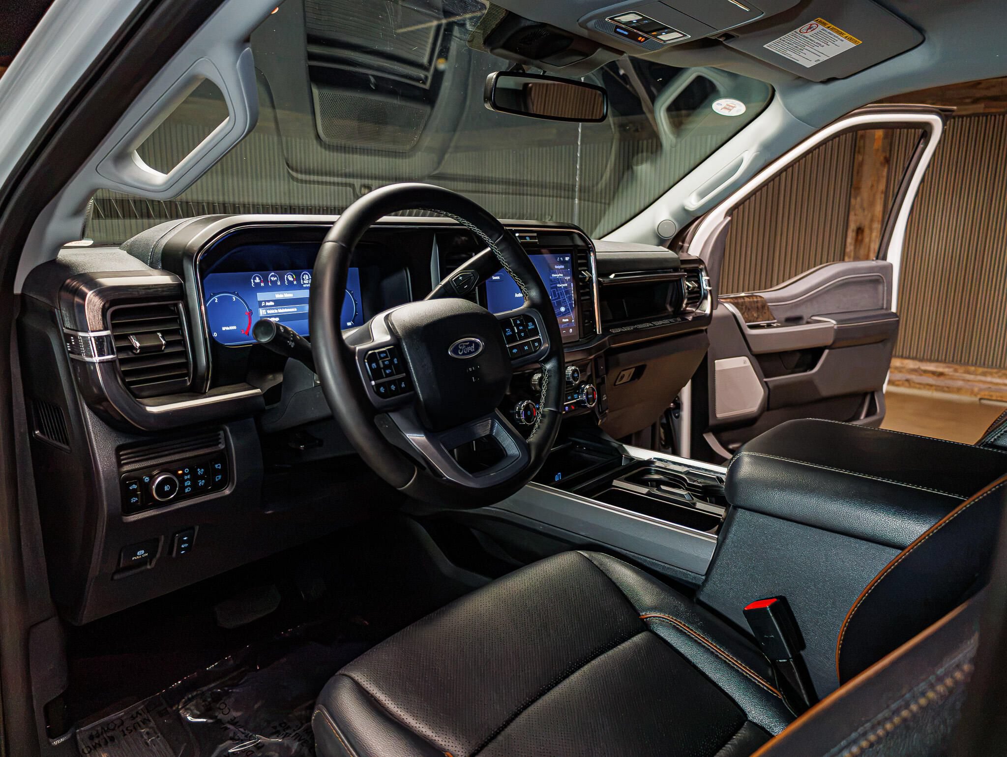 Used 2025 Ford F250 Lariat AWD/4WD image 15
