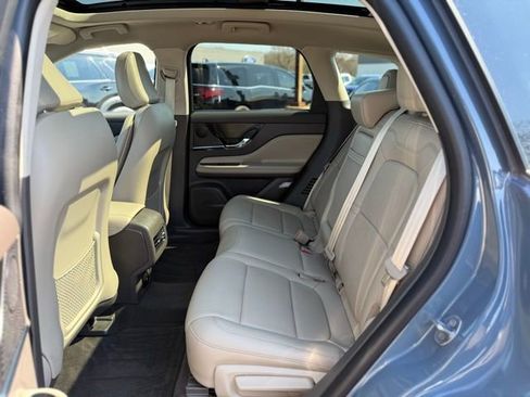 Used 2024 Lincoln Corsair Grand Touring image 13