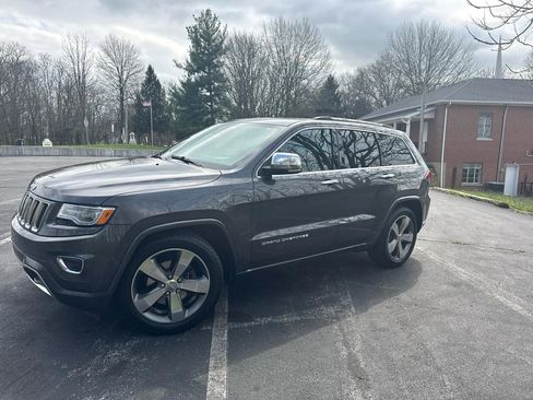 Used 2016 Jeep Grand Cherokee Overland w/ Advanced Technology Group image 6