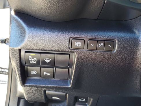 Used 2023 Lexus RC 350 Premium image 22