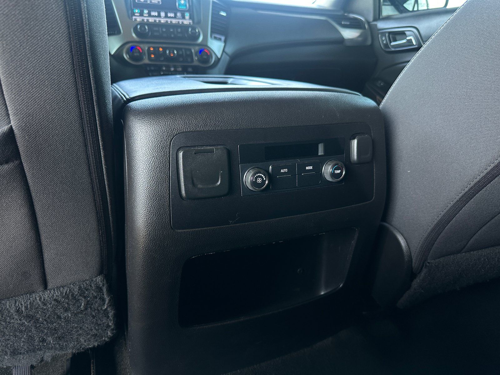 Used 2016 Chevrolet Tahoe LS w/ Max Trailering Package RWD image 29