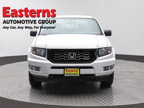 Used 2014 Honda Ridgeline Sport image 2