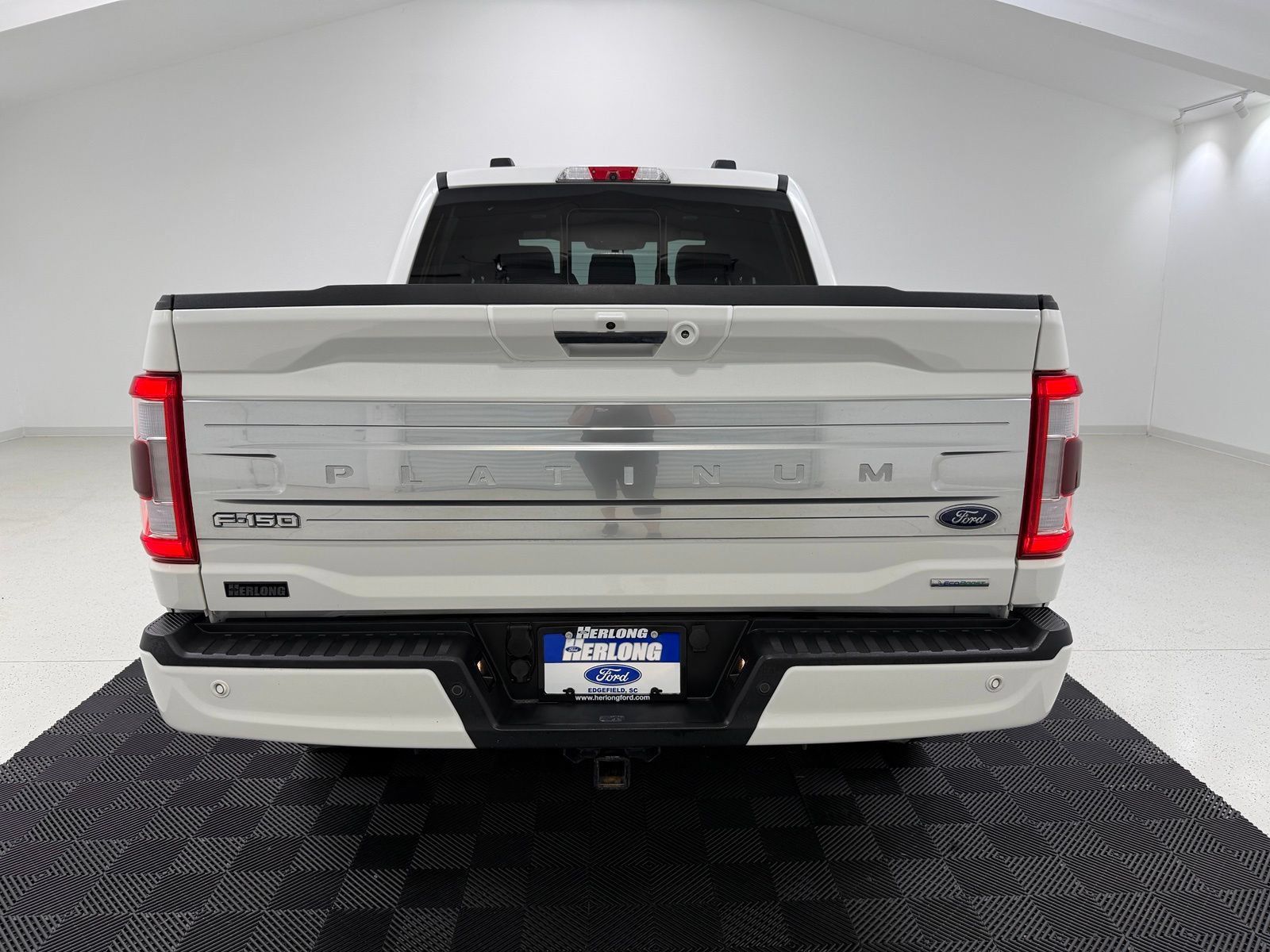 Used 2022 Ford F150 Platinum w/ Equipment Group 701A High AWD/4WD image 6