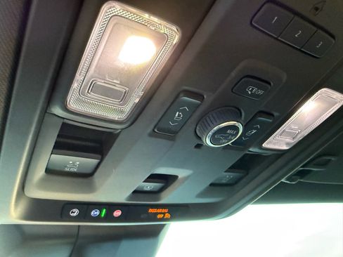 Used 2023 Cadillac Escalade Premium Luxury w/ Performance Package image 27