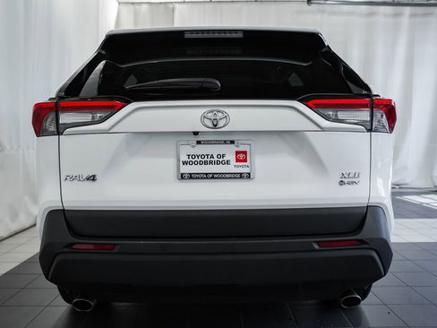 Used 2025 Toyota RAV4 XLE image 5