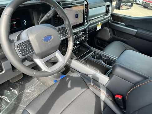 New 2026 Ford F250 Lariat w/ Black Appearance Package AWD/4WD image 11
