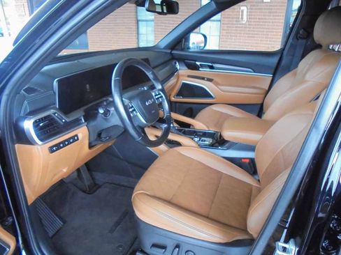 Used 2023 Kia Telluride EX X-Line image 7