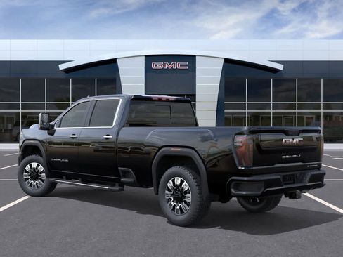 New 2026 GMC Sierra 3500 Denali w/ Denali Reserve Package image 3